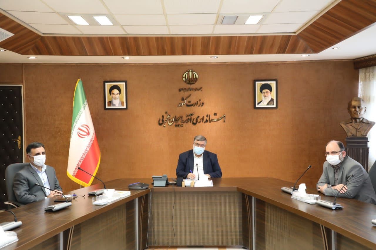 حضور ویدئوکنفرانسی محمدصادق معتمدیان، استاندار آذربایجان غربی در جلسه ستاد ملی مبارزه با کرونا به ریاست رئیس جمهور