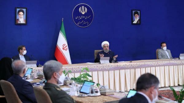 تعطیلی ادارات و سازمان های دولتی کشور در روزهای پنجشنبه تا پایان مرداد ماه