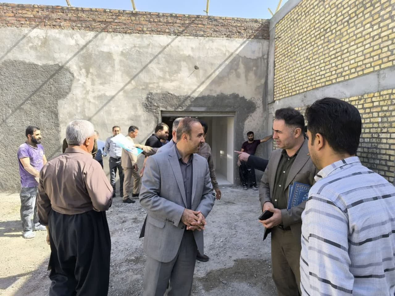 ◾️بازدید فرماندار بوکان از طرحهای توسعه ای اشتغال و کارآفرینی مددجویان ندامتگاه شهرستان