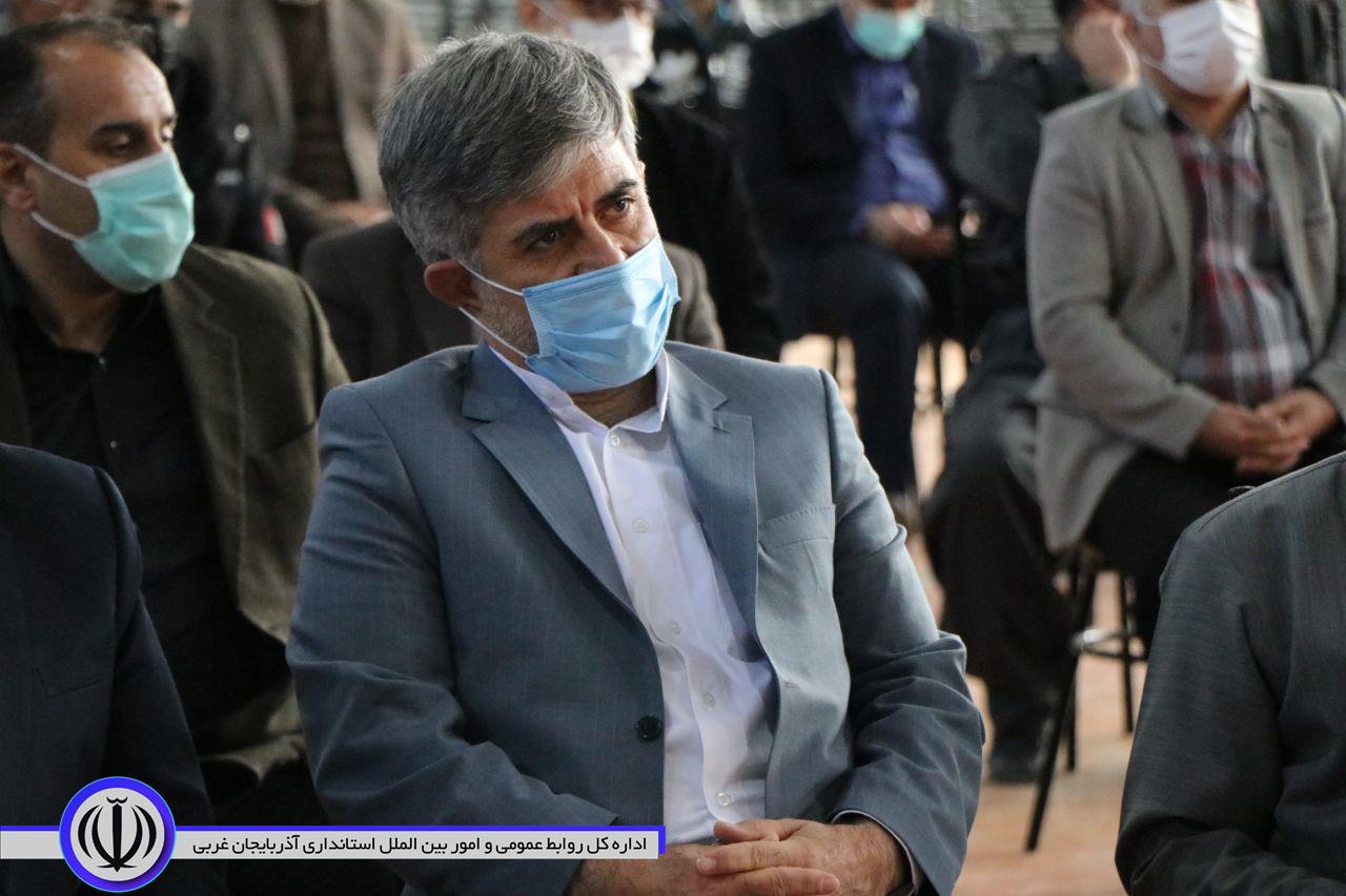 فرماندار بوکان : تا توانی به جهان خدمت همنوعان کن/به دمی یا دِرَمی یا قلمی یا قدمی