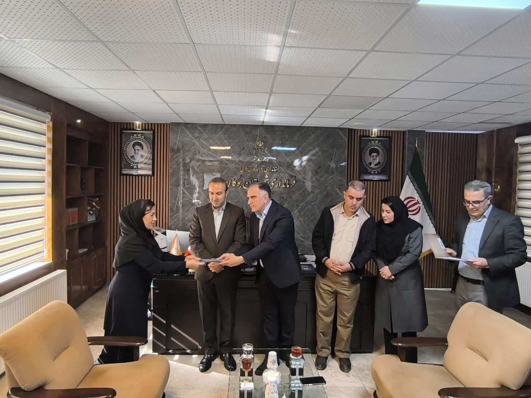 💢 تجلیل فرماندار بوکان از پرستاران برتر کشوری