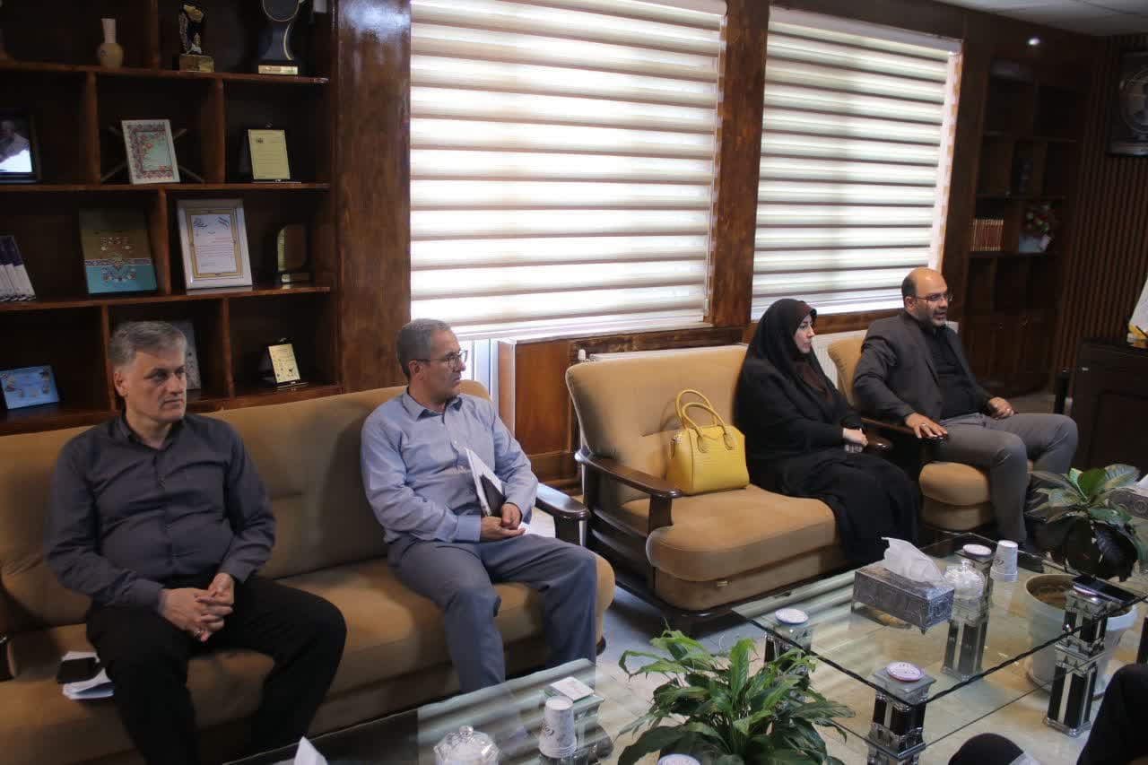 ◾️کنترل کامل شیوع گزش کنه در روستای ابراهیم خسار بوکان با پیگیری مستمر فرماندار و حضور مداوم تیم تخصصی استان