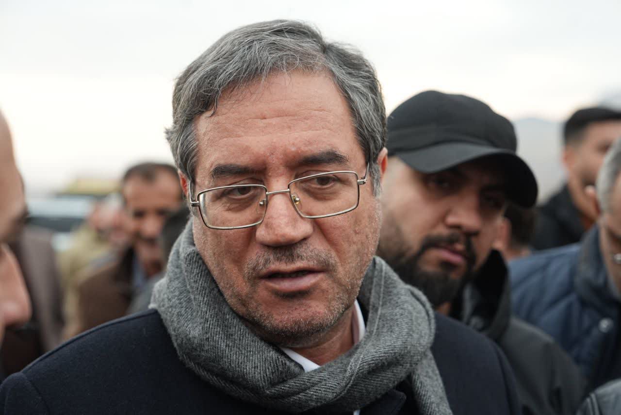 استاندار آذربایجان‌غربی از روند اجرای پروژه کنارگذر شهر بوکان بازدید کرد.