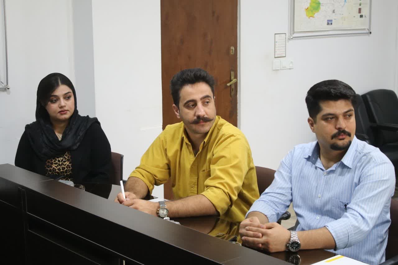 💢نشست هماندیشی و همکاری بخش خصوصی صنعت دام و طیور شهرستان بوکان در راستای همکاری جهت حفاظت از گونههای در خطر انقراض