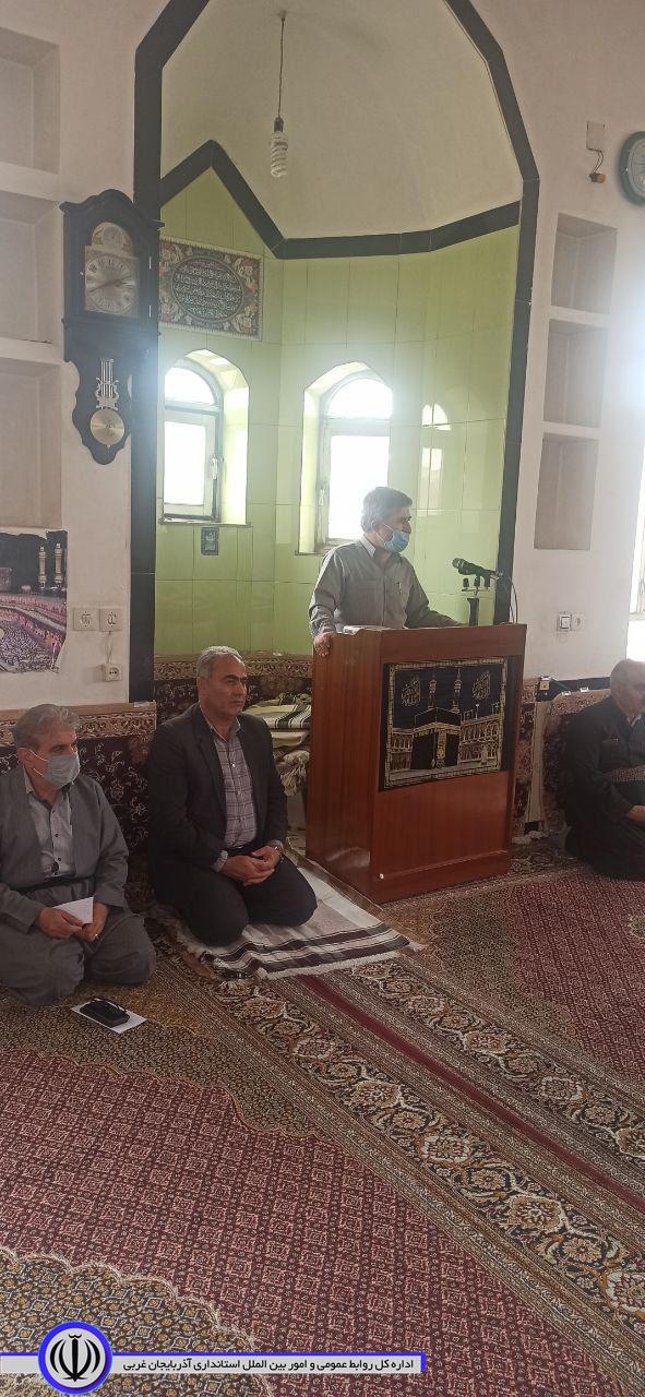 برپایی میز خدمت در مسجد جامع روستای کانی رش