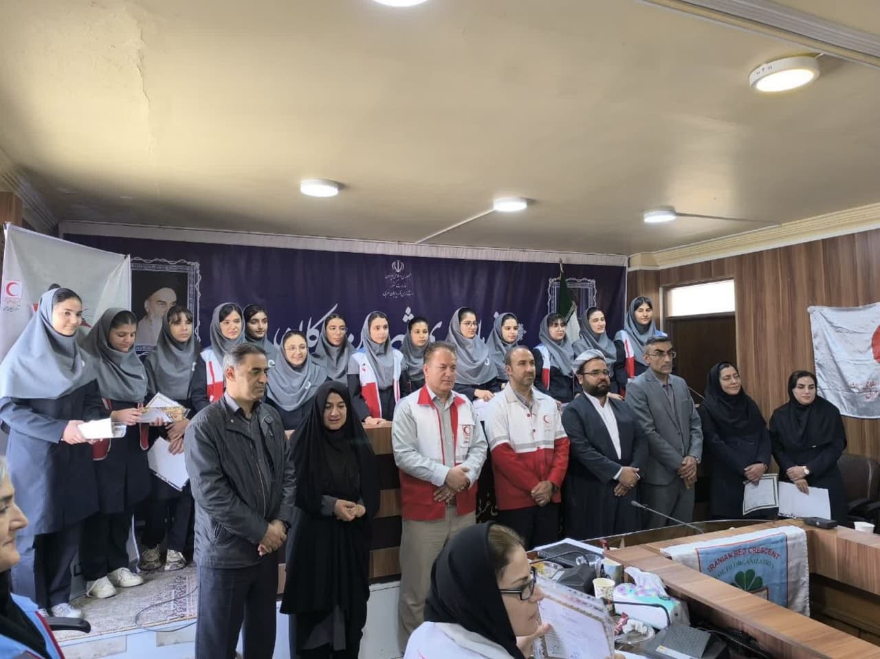 💢تقدیر فرماندار بوکان از فعالین و داوطلبین جمعیت هلالاحمر شهرستان بوکان مراسم گرامیداشت هفته هلالاحمر
