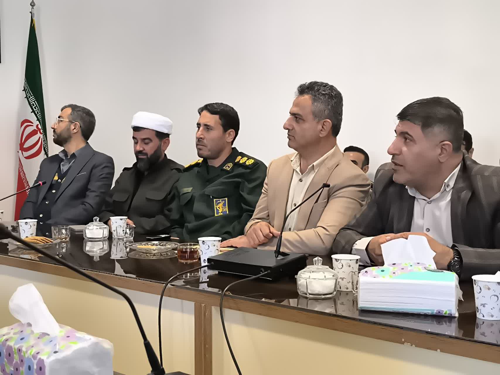 💢برگزار جلسه شورای اداری شهرستان در شهر سیمینه