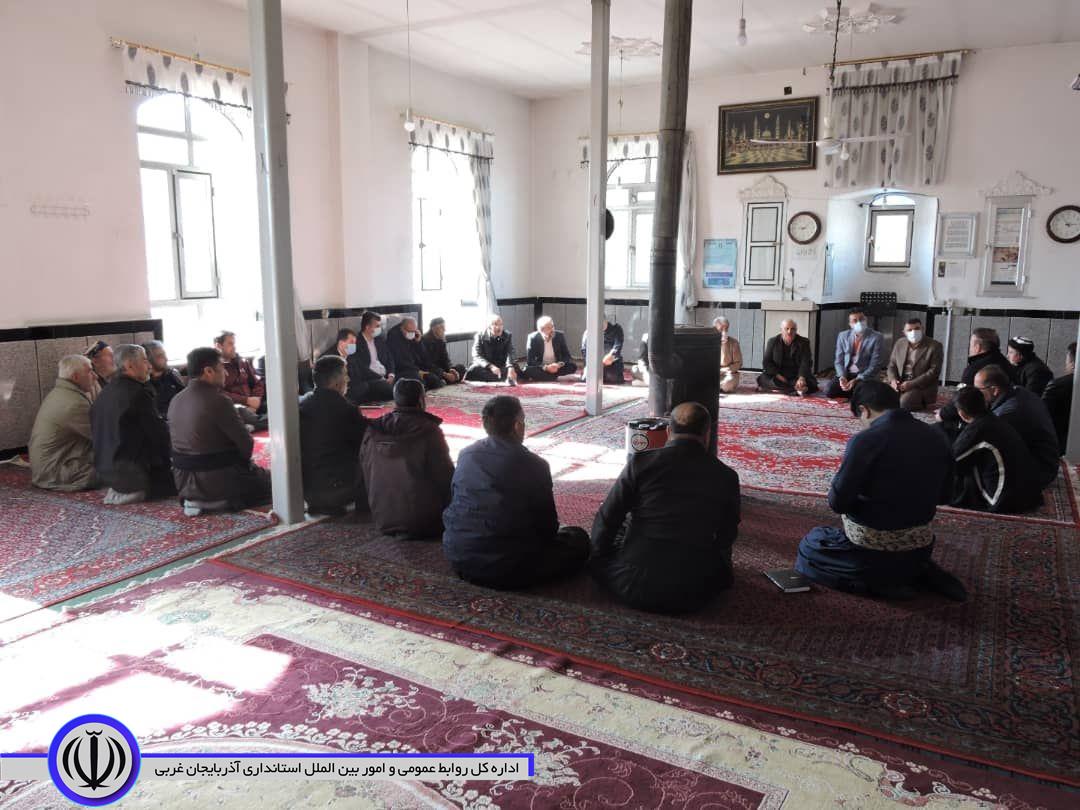 بازدید نماینده و بخشدار مرکزی از روستاهای توابع این بخش