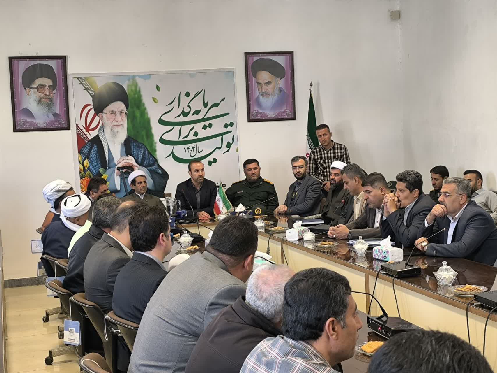 💢برگزار جلسه شورای اداری شهرستان در شهر سیمینه