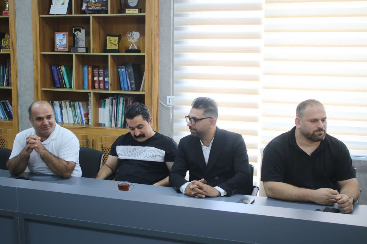 رونمایی از مدالهای مسابقات قهرمانی کشوری تایبو در بوکان با حضور مسئولان و ورزشکاران