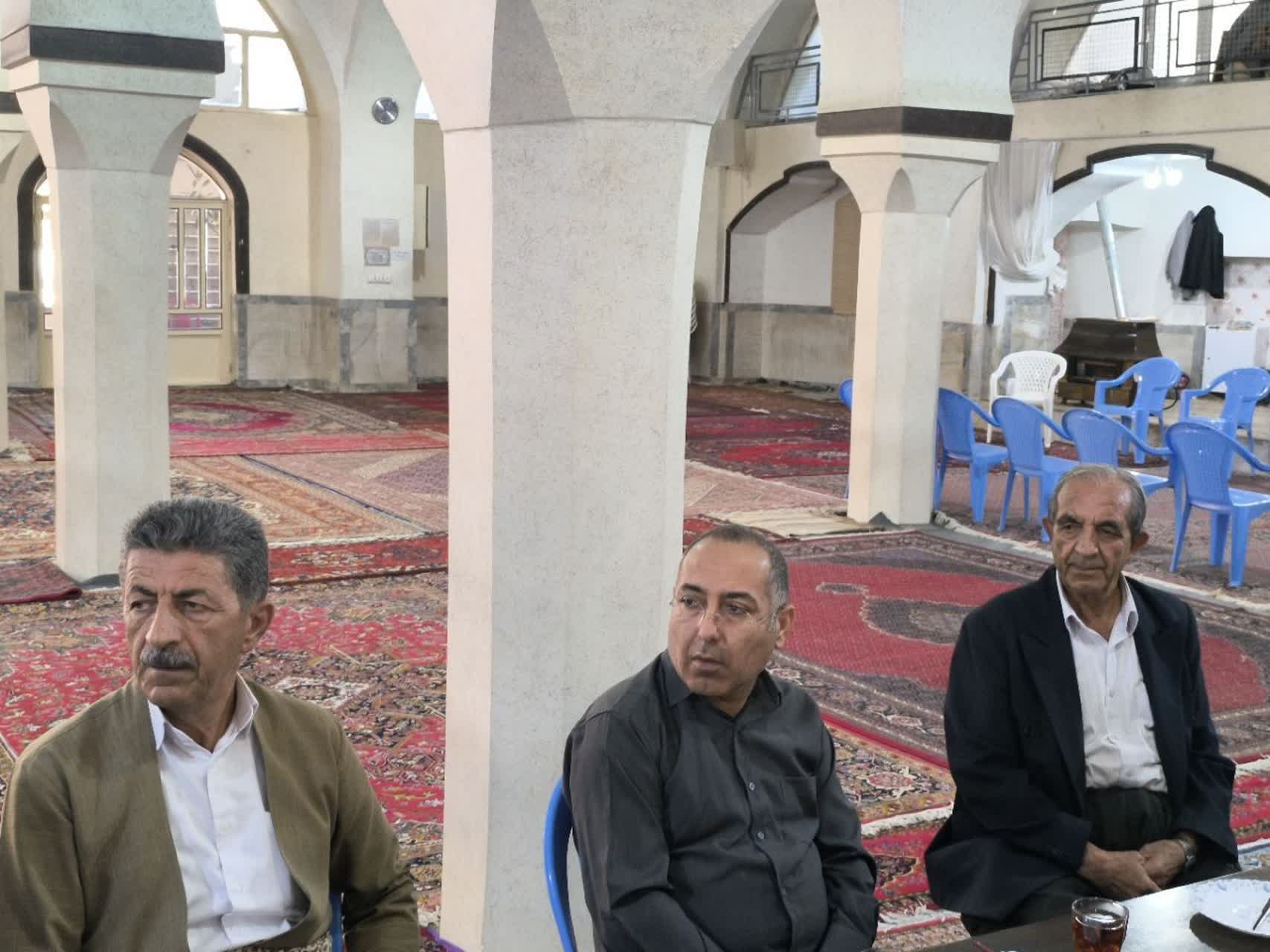 💢نشست هماندیشی مسئولان شهرستان با محوریت توسعه مسجد جامع شهر بوکان و بازدید میدانی از زمین مجاور برای توسعه