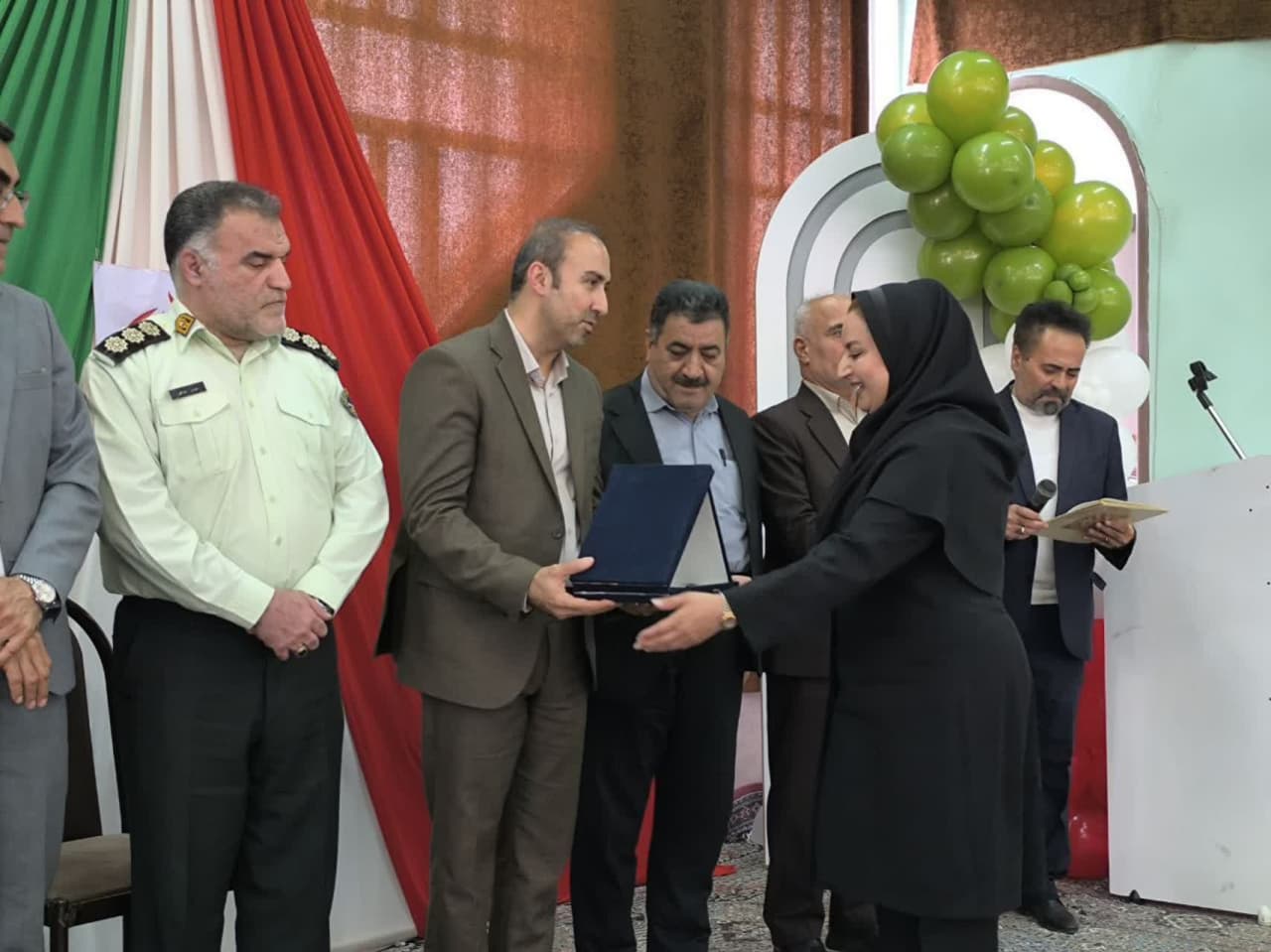 برگزاری مراسم تجلیل از مقام شامخ معلم