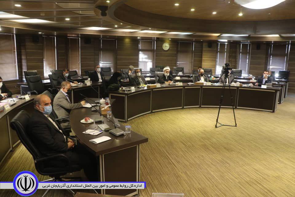 برگزاری نشست فرمانداران استان به ریاست محمدصادق معتمدیان استاندار آذربایجان غربی