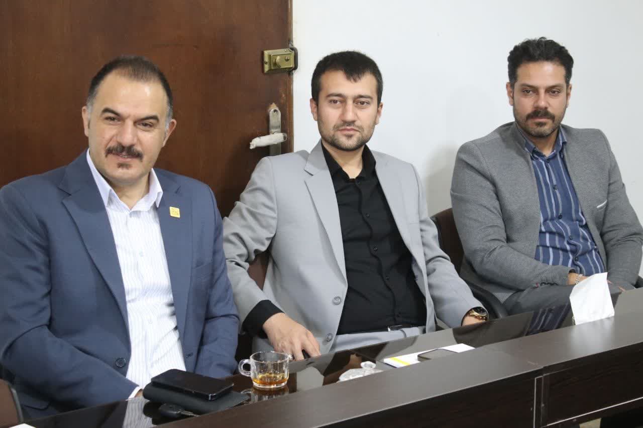 💢نشست هماندیشی و همکاری بخش خصوصی صنعت دام و طیور شهرستان بوکان در راستای همکاری جهت حفاظت از گونههای در خطر انقراض