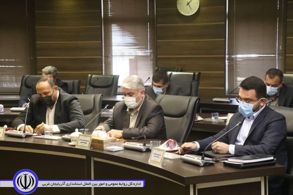 برگزاری نشست فرمانداران استان به ریاست محمدصادق معتمدیان استاندار آذربایجان غربی