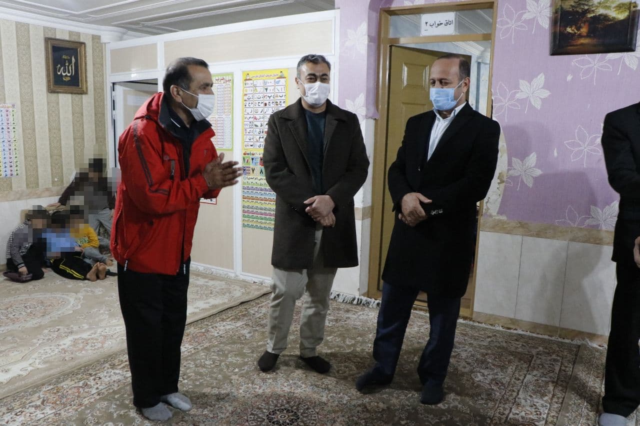 بازدید سرزده شبانه فرماندار بوکان از مرکز نگهداری کودکان و نوجوانان شهرستان بوکان