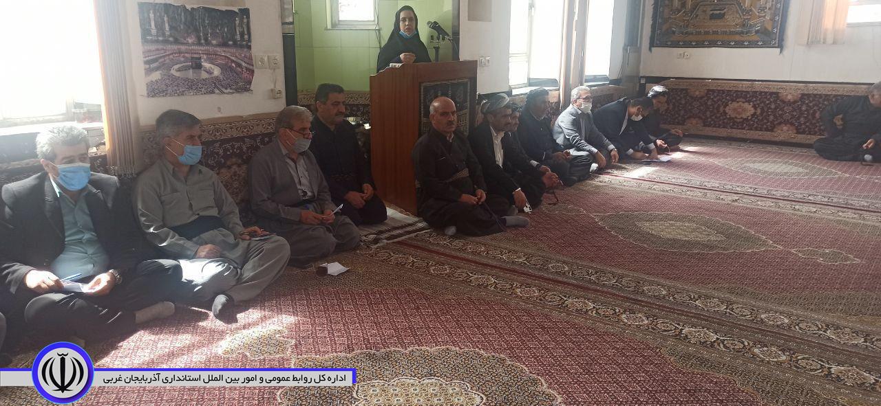 برپایی میز خدمت در مسجد جامع روستای کانی رش