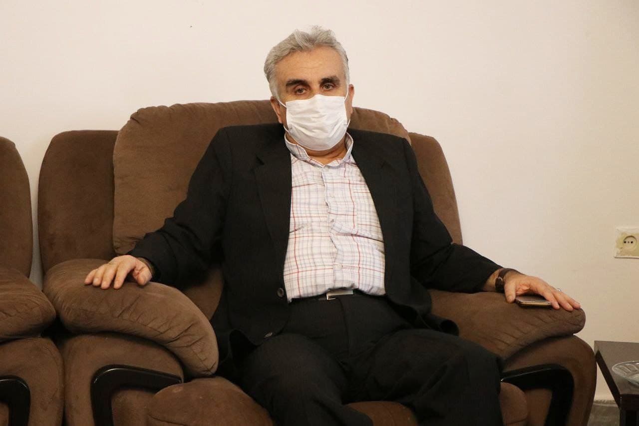 دیدار فرماندار بوکان با استاد مصطفی شیرزاد