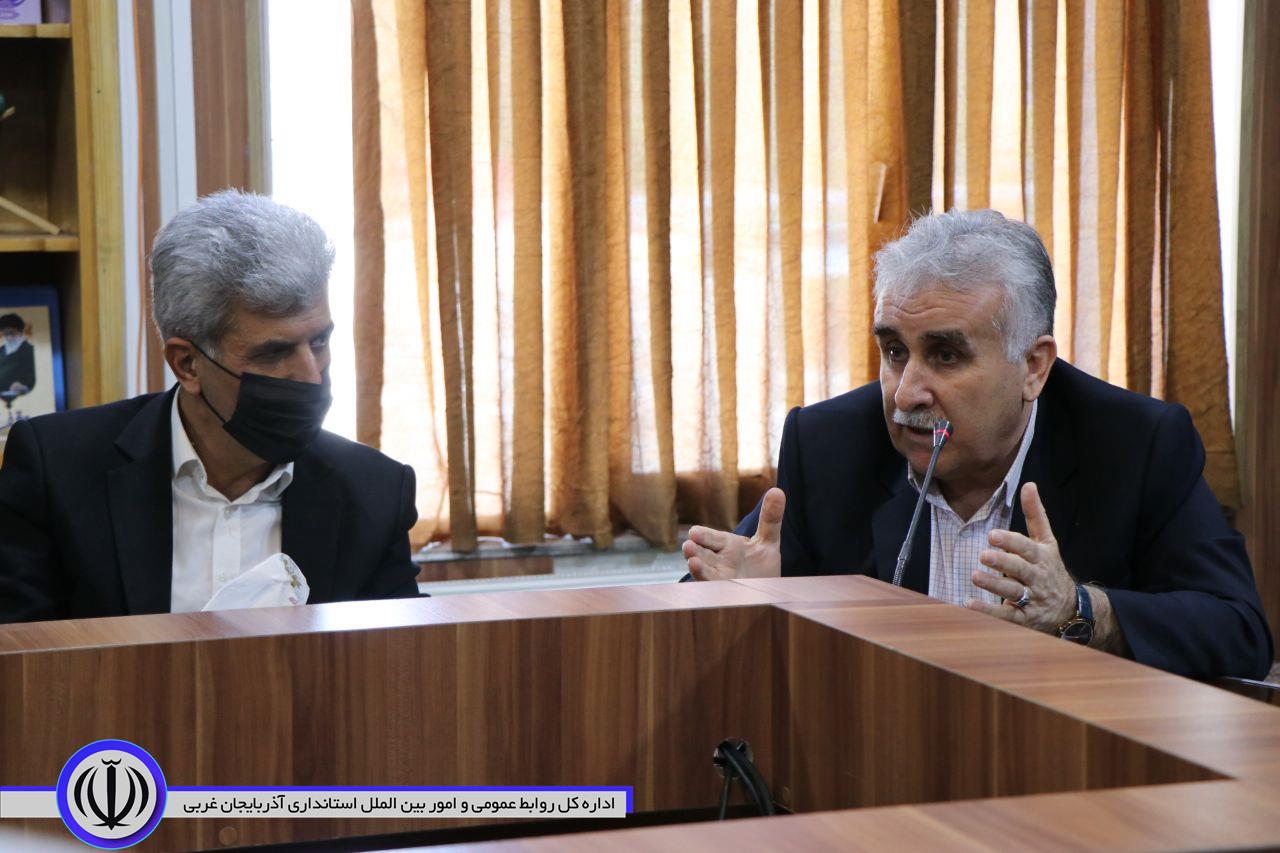 انتخاب و خرید زمین برای احداث آرامستان جدید بوکان در مراحل پایانی خود قرار گرفت