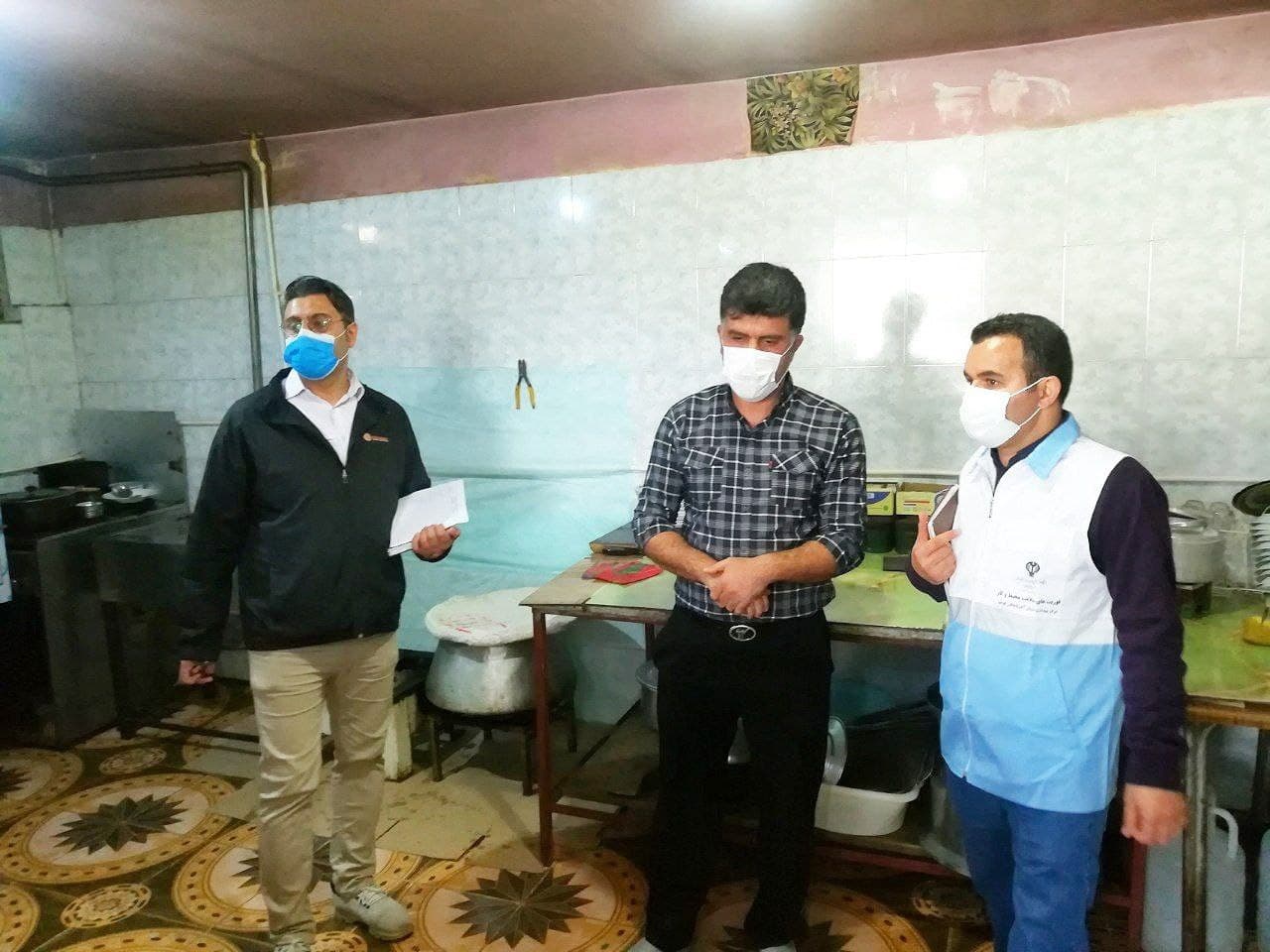 بازدید از مهمانپذیریها، پمپبنزینها و غذاخوریهای بینراهی