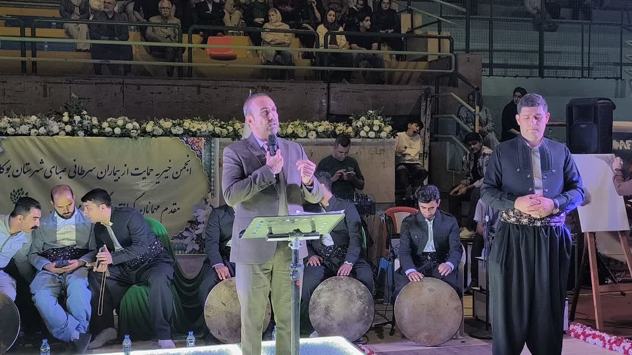 🌺مراسم میلاد پیامبر اکرم(ص) و هفته وحدت در شهرستان بوکان برگزار شد