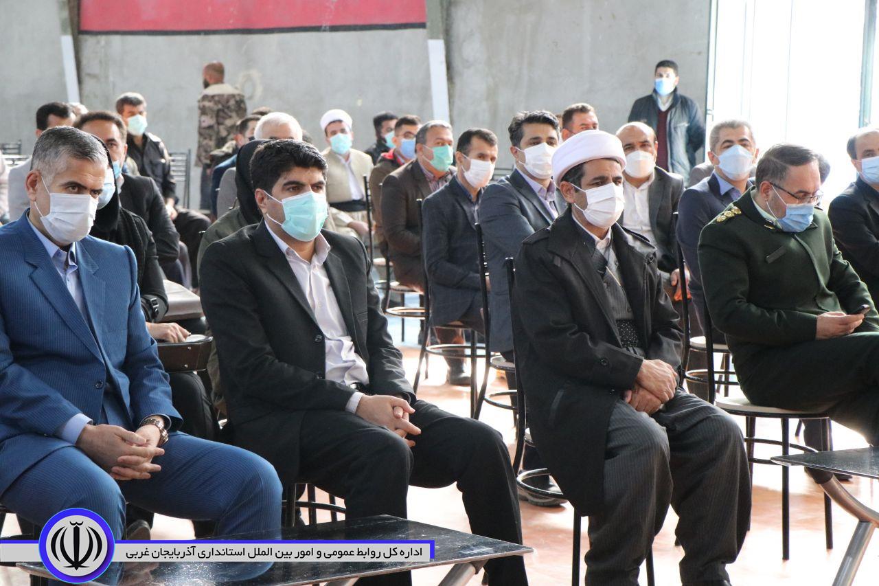 فرماندار بوکان : تا توانی به جهان خدمت همنوعان کن/به دمی یا دِرَمی یا قلمی یا قدمی