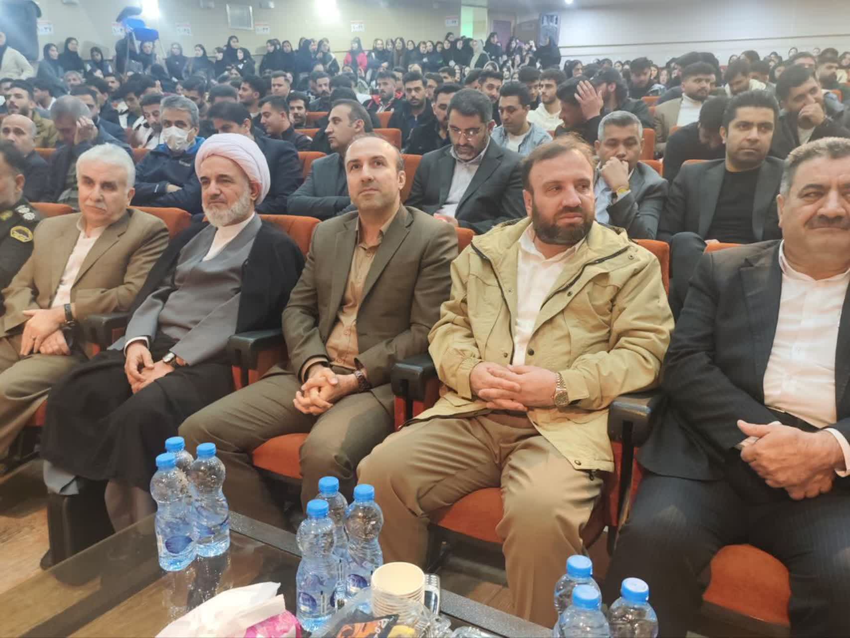 برگزاری باشکوه مراسم روز دانشجو در بوکان با حضور مسئولان کشوری و شهرستانی