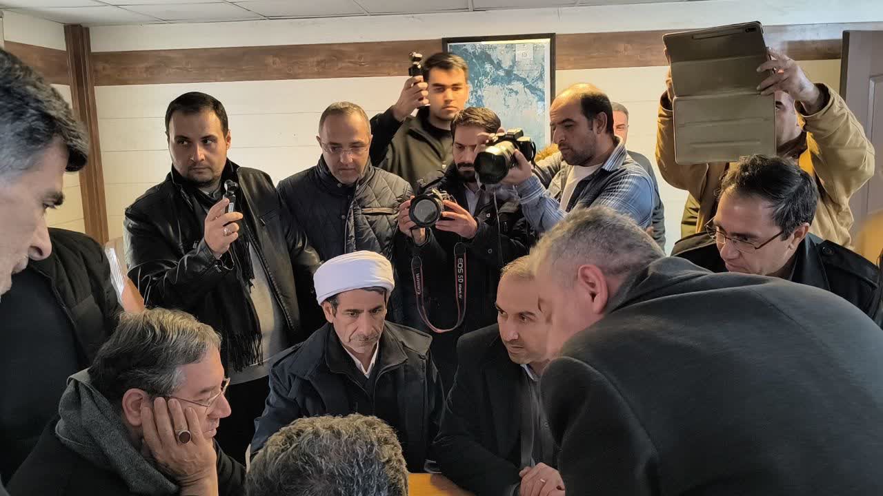 استاندار آذربایجان‌غربی از روند اجرای پروژه کنارگذر شهر بوکان بازدید کرد.