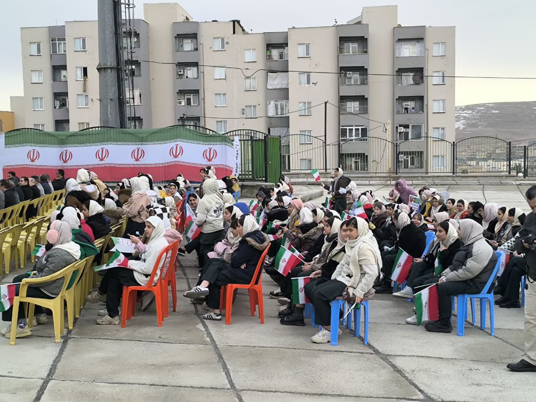 برگزاری مراسم نواختن زنگ انقلاب در بوکان به مناسبت چهل و هفتمین سالگرد پیروزی انقلاب اسلامی